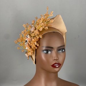 Fascinator 10